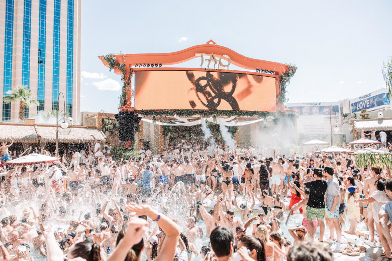 Daybreak Thursdays at The Venetian &amp; Vegas Loop Expansion